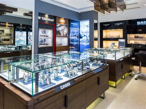 replica watches store in pune